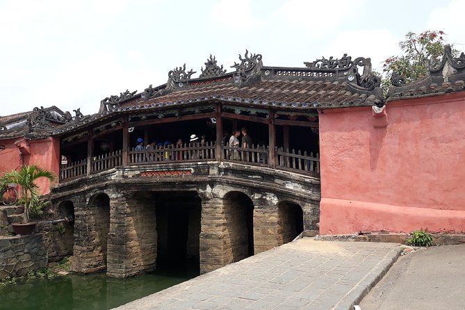 PRIVATE TOUR Marble Mountains-Hoi An Old town-Night Market-Boat - Transfers and timing: why the 3:00 pm start works