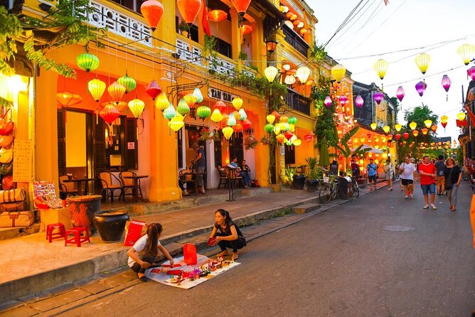 PRIVATE TOUR Marble Mountains-Hoi An Old town-Night Market-Boat - Hoi An Ancient Town on foot: bridges, temples, and old houses