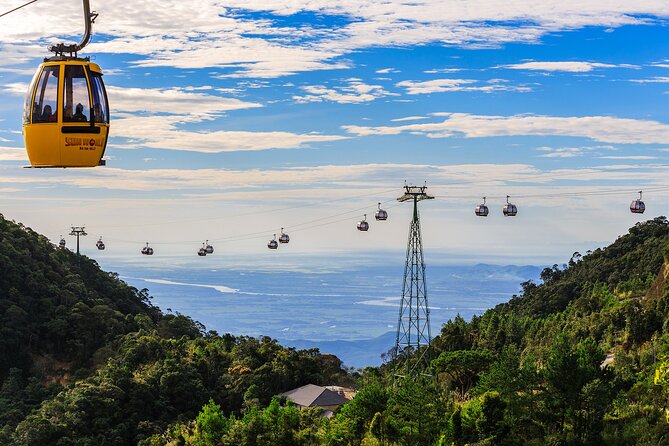 Shuttle bus to Golden Bridge - Ba na hill from Da Nang - Communication that makes the shuttle feel smooth