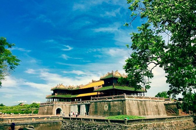 Transfer from Da Nang to Hue - The 3-hour route: 130 km, Hai Van Tunnel, and real-world timing