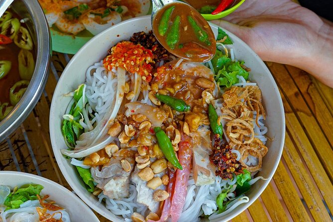 Walking Food Tour of Da Nang - How this Da Nang walking food tour actually works (and why it’s smart)